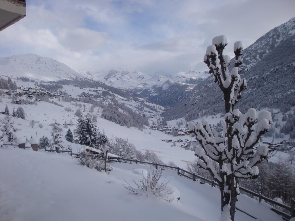 Hotel Alpe Fleurie Champoluc Extérieur photo