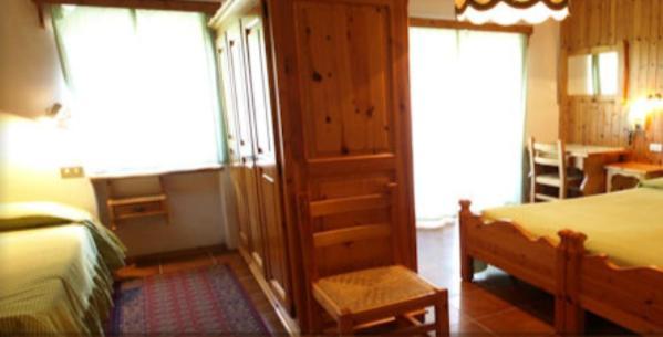Hotel Alpe Fleurie Champoluc Chambre photo