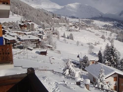 Hotel Alpe Fleurie Champoluc Extérieur photo